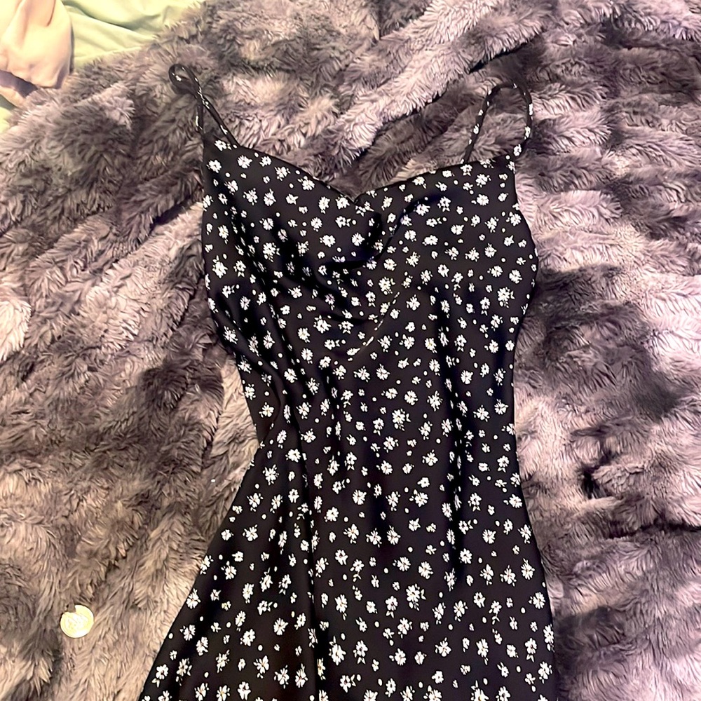 Xs black flower silk dress